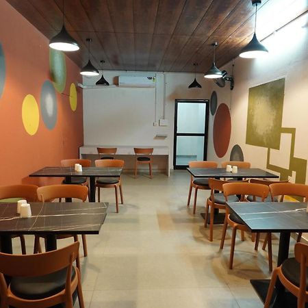 Hotel Hive Inn - Kozhikode Ngoại thất bức ảnh