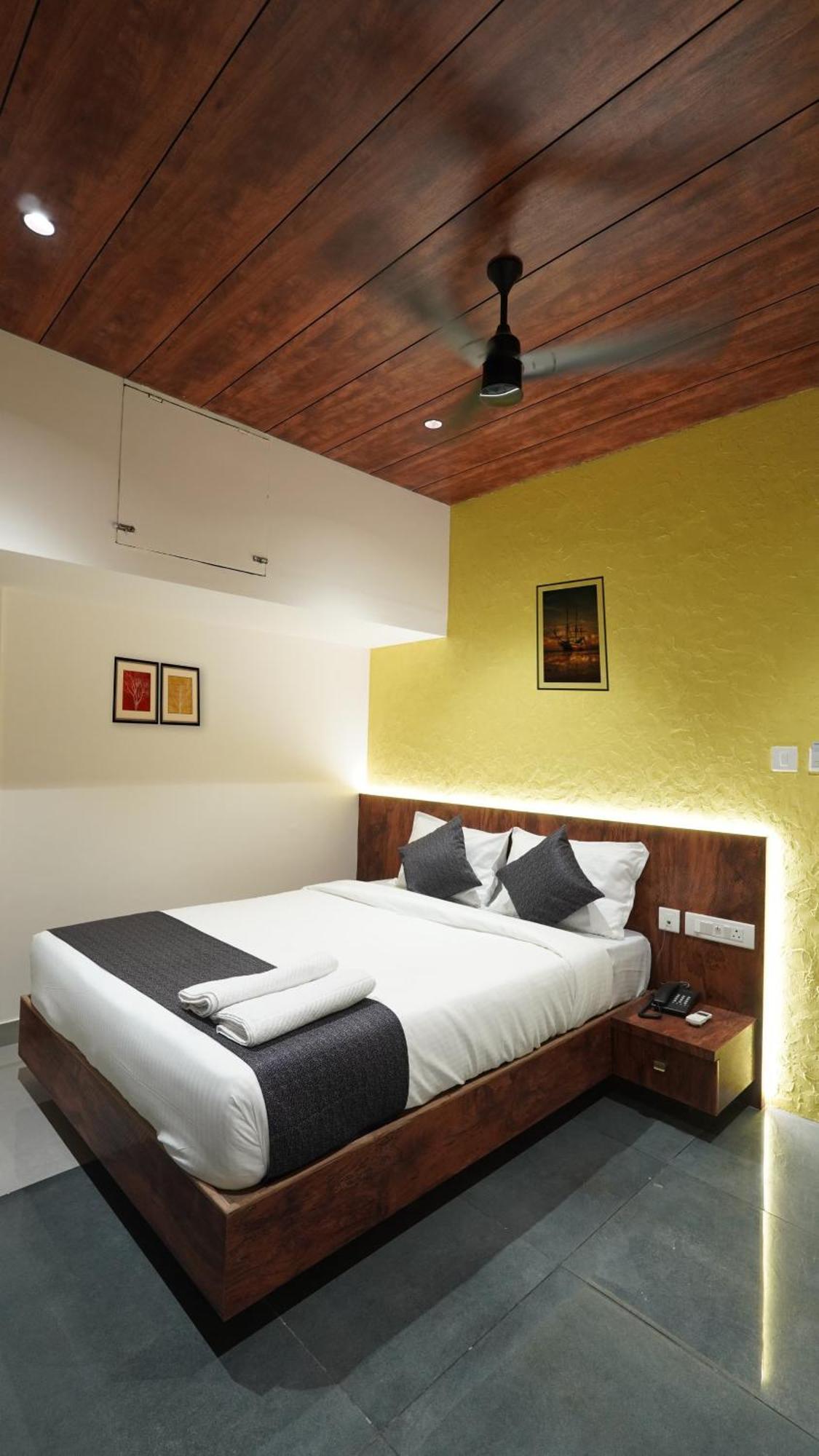 Hotel Hive Inn - Kozhikode Ngoại thất bức ảnh