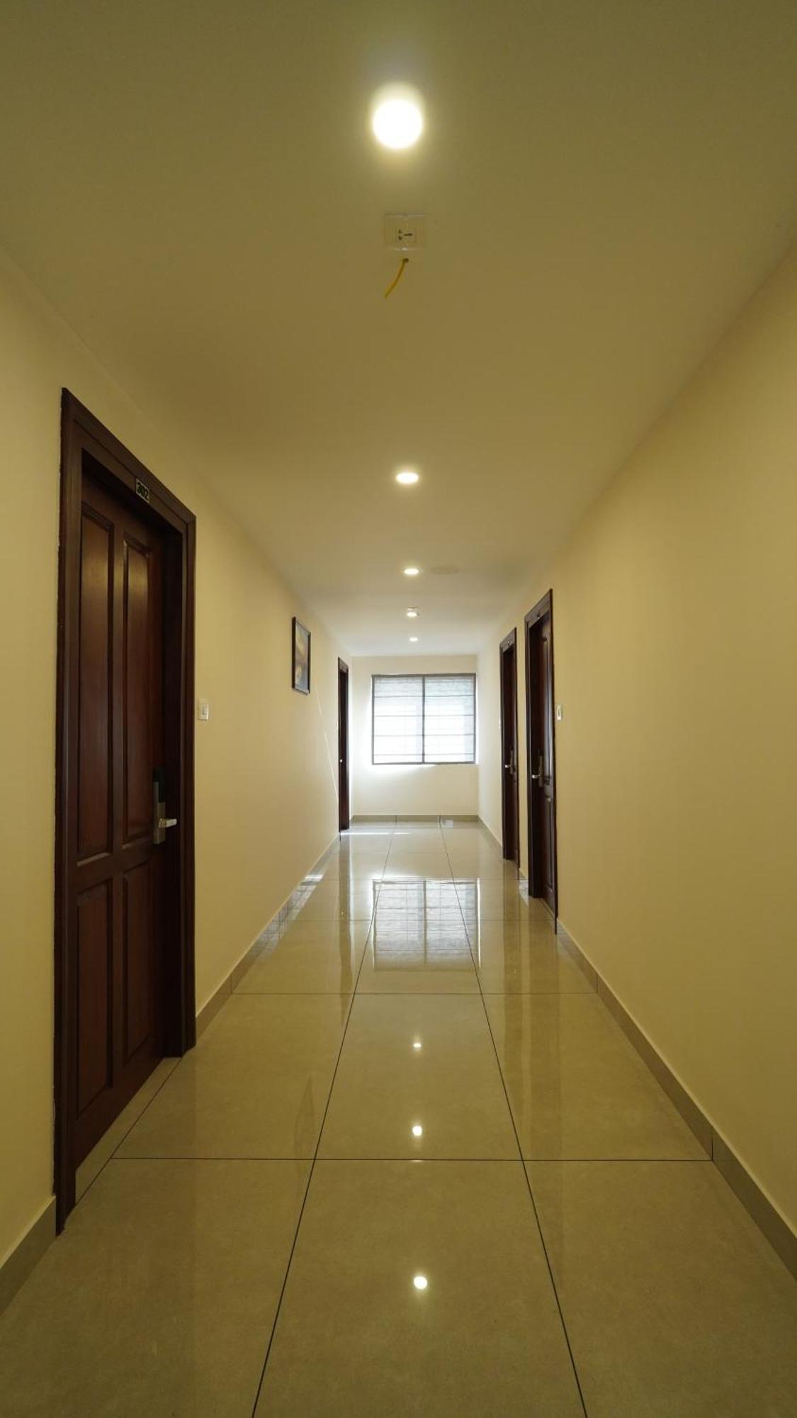 Hotel Hive Inn - Kozhikode Ngoại thất bức ảnh