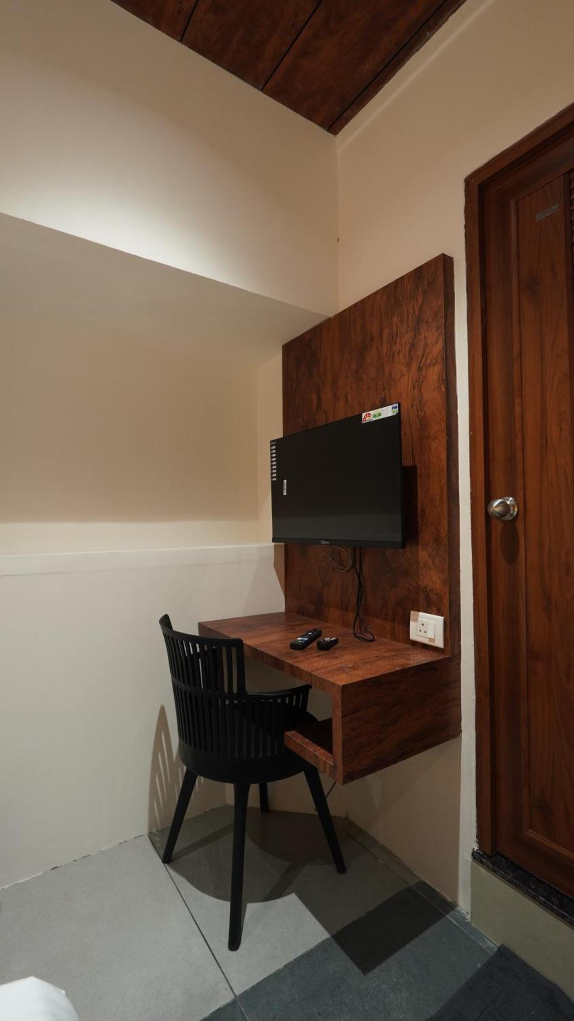 Hotel Hive Inn - Kozhikode Ngoại thất bức ảnh