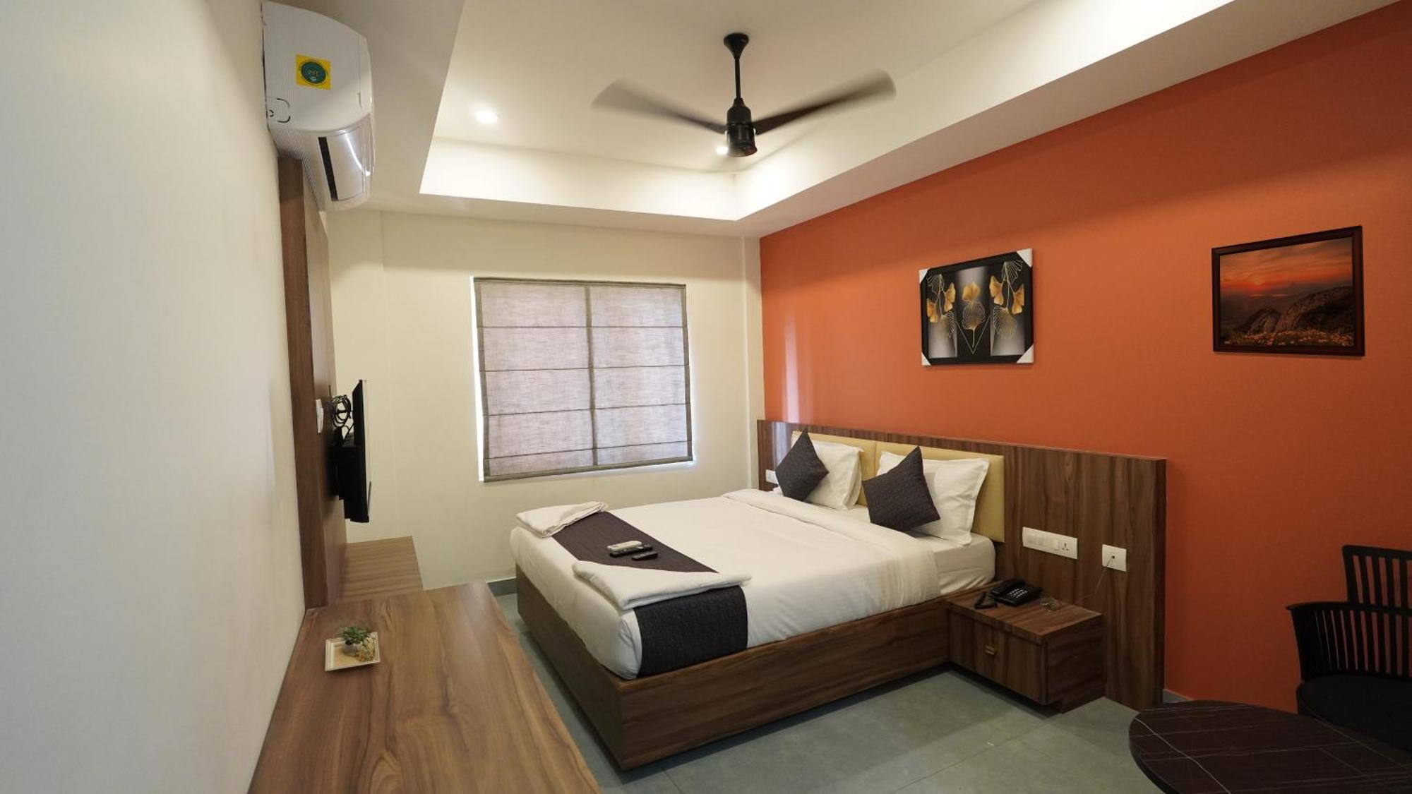 Hotel Hive Inn - Kozhikode Ngoại thất bức ảnh